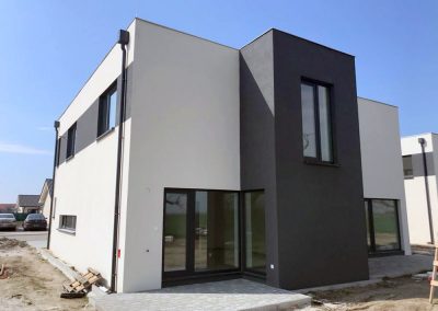 Zadný pohľad na dom Miloslavov - Alžbetin dvor